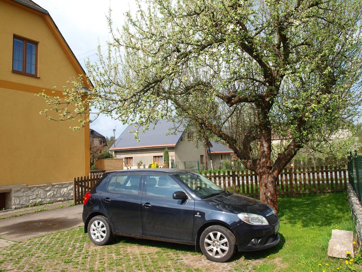 Apartmany Zlosin Велке Лосіни Екстер'єр фото